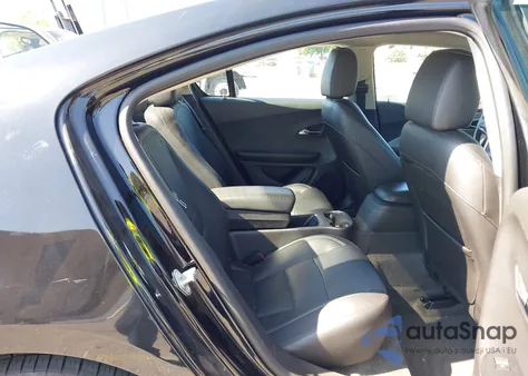 2015 Chevrolet Volt z USA, uszkodzony, nr VIN 1G1RD6E42FU141589